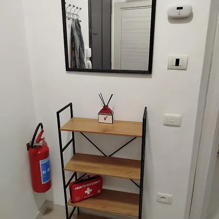 Con 2 Camere, Parcheggio E Terrazza 公寓 比萨